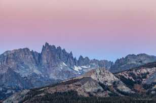 Dawn over the Minarets-6280.jpg Dawn over the Minarets-6280.jpg